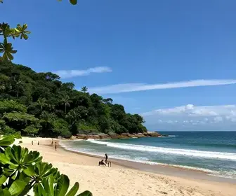 Descubra a Praia de Setiba em Guarapari - Um Paraíso Natural