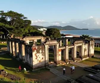 Descubra as Ruínas da Antiga Matriz em Guarapari: Um Patrimônio Histórico