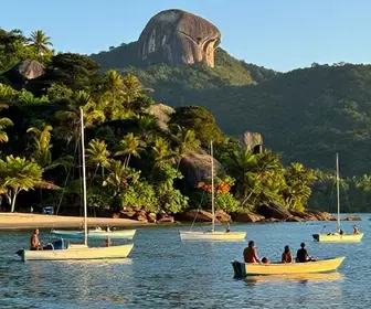 Explorando o Circuito Náutico de Guarapari: Uma Aventura Sobre as Águas Explorando o Circuito Náutico de Guarapari: Uma Aventura Sobre as Águas